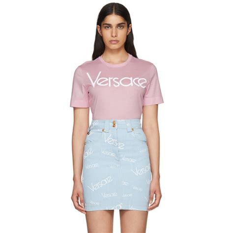 versace pink logo t shirt